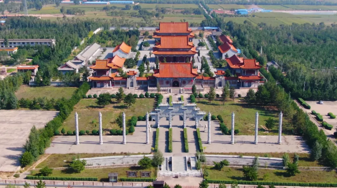 QQ浏览器截图20251010110212.png 冰球突破